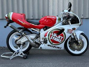 SUZUKI RGV 250 GAMMA VJ23 LUCKY STRIKE
