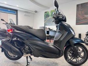 PIAGGIO BEVERLY 300 I.E. SPECIAL