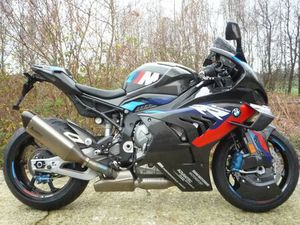 BMW M 1000 RR COMPETITION CARBON 1.HAND REIFEN NEU