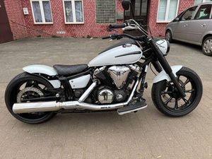 YAMAHA XVS 950 A MIDNIGHT STAR * BOBBER 210 HINTEN *
