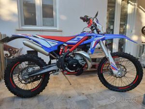 BETA XTRAINER 300 2T