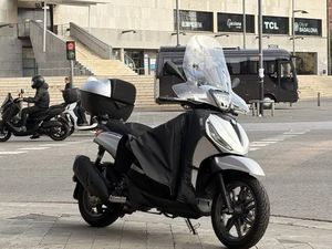 PIAGGIO BEVERLY 300