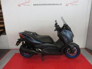 YAMAHA X MAX 300 ABS (BJ 2022) — MOTOREN | YAMAHA — MARKTPLAATS