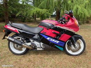 ◊ HONDA CBR1000F 1992