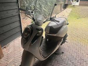 SYM MIO 50 SCOOTER ONDERDELEN — SCOOTERS | SYM — MARKTPLAATS