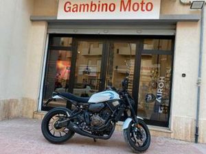 YAMAHA XSR 700 SCRAMBLER