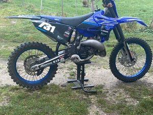 125 YZ