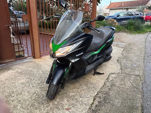 SCOOTER KAWASAKI J 300