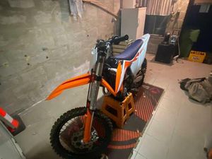 ② KTM 250 SXF 2020