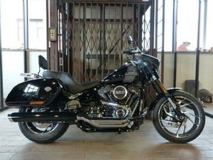 ② HARLEY-DAVIDSON SOFTAIL SPORT GLIDE