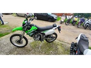 KAWASAKI KLX 250 ALHOS VEDROS