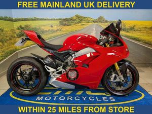DUCATI PANIGALE V4S