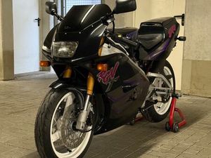 SUZUKI RGV 250 VJ22B