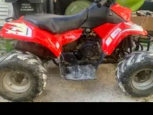 VENDRE QUAD 80 HYTRACK RIEN À PRÉVOIR JUSTE RÉGLAGE CARBU À FAIRE ÉCHANGE CONTRE 2 ROUES URGENT