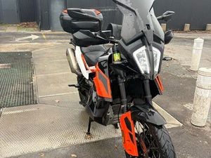 KTM 790 ADVENTURE