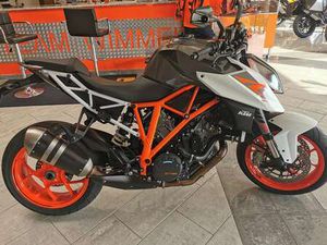 KTM 1290 SUPER DUKE R