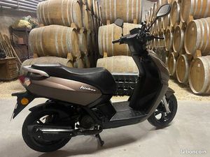 SCOOTER PEUGEOT KISBEE - 2021