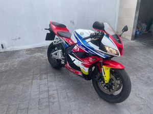 HONDA - CBR 600 RR