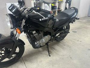 SUZUKI - GS500E