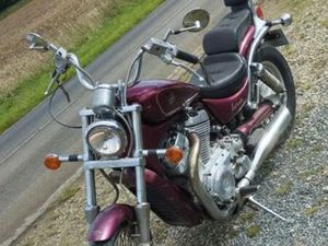 SUZUKI INTRUDER750 CC