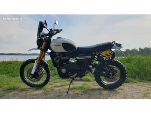 TRIUMPH SCRAMBLER 1200 XE