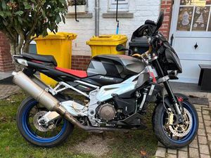 ② APRILIA TUONO 1000