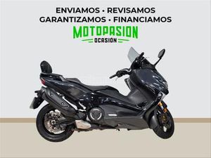 YAMAHA - TMAX