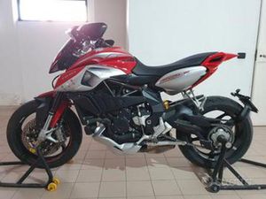 MV AGUSTA RIVALE 800 - 2017