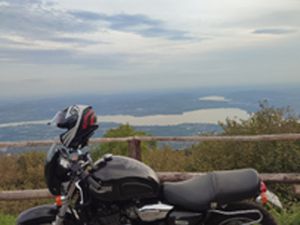 TRIUMPH LEGEND 900TT