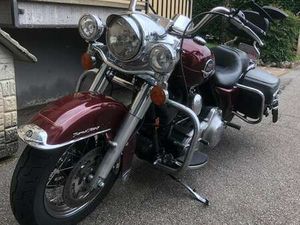 HARLEY-DAVIDSON ROAD KING MARRONE