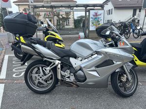 VFR 800 FI ABS