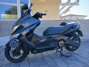 YAMAHA TMAX 500 BLACK EDITION ___VALUTO PERMUTE CON AUTO !! NERO