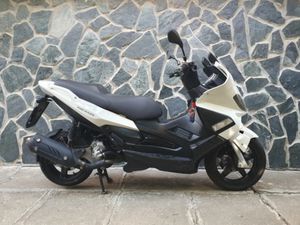 APRILIA SR 300I MAX 2011Г →