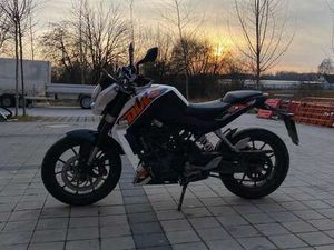 KTM 125 DUKE
