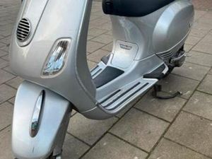 LX50 4TAKT — SCOOTERS | VESPA — MARKTPLAATS