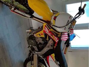 MOTOCROSS SUZUKI RMZ 250 4 TEMPS
