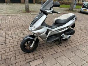 GILERA RUNNER VXR 200CC — SCOOTERS | YAMAHA — MARKTPLAATS