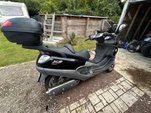 PIAGGIO X9 EVOLUTION