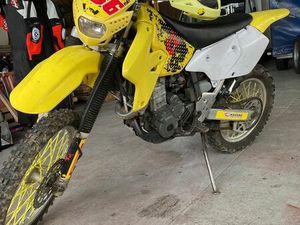 SUZUKI 400 DRZ-E
