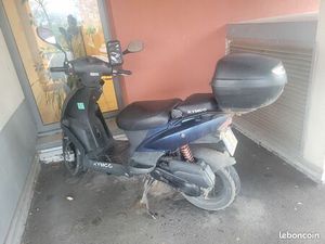 ? SCOOTER KYMCO AGILITY 4T – BLEU – 2012