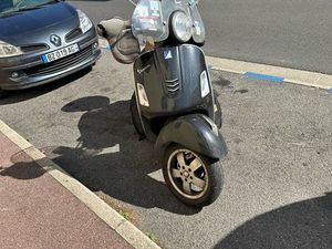 VESPA GTS 125 CC ANNÉE 2017