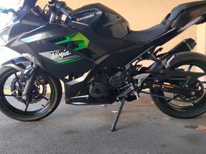 KAWASAKI NINJA 400 A2