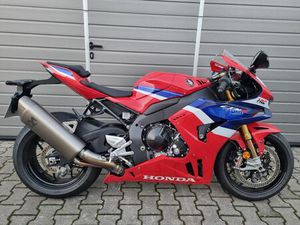 HONDA CBR 1000 RR-R SP* 6 J. GARANTIE MÖGLICH*