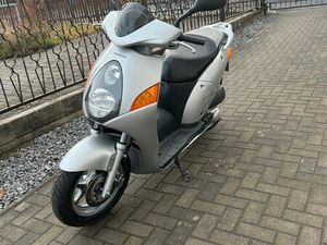 HONDA NES 125