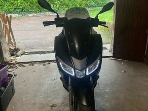 APRILIA SXR