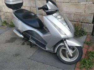 SCOOTER HONDA PANTHÉON 125