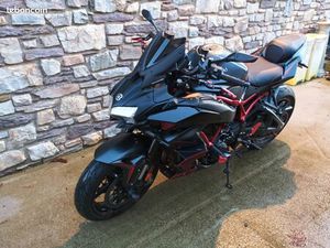 URGENT VEND KAWASAKI ZH2