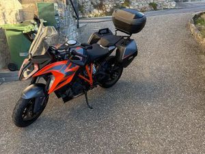 KTM 1290 SUPER DUKE GT