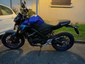 YAMAHA MT 125