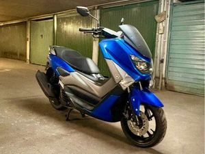 YAMAHA NMAX